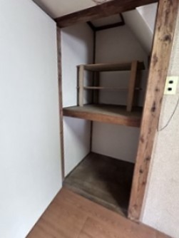 錦町1丁目貸家 キッチン収納