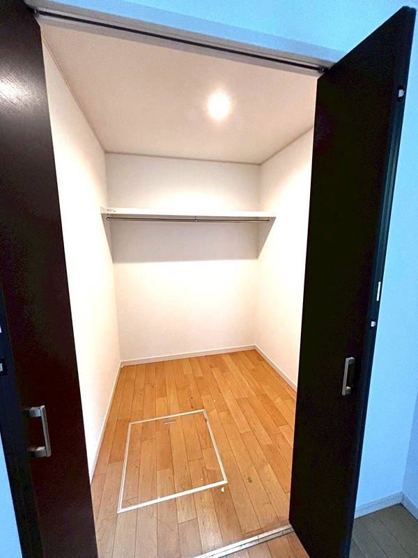 蕨市南町3丁目貸家 収納