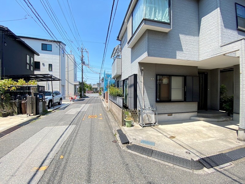 蕨市塚越6丁目 中古戸建 前面道路