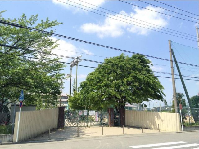戸田市新曽南2丁目 中古戸建 戸田市立新曽中学校