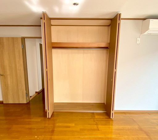 さいたま市南区辻１丁目 新築戸建 １号棟 3階 世 約12.0帖 収納②