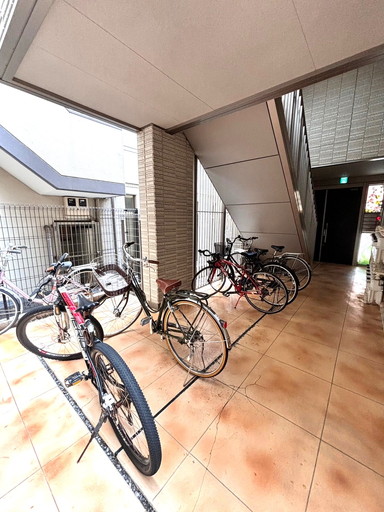 カタクラマンション3 1727488778778