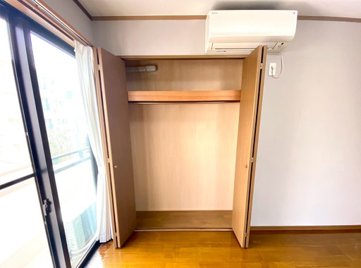 さいたま市南区辻１丁目 新築戸建 １号棟 3階 洋室 約6.0帖真ん中 収納②