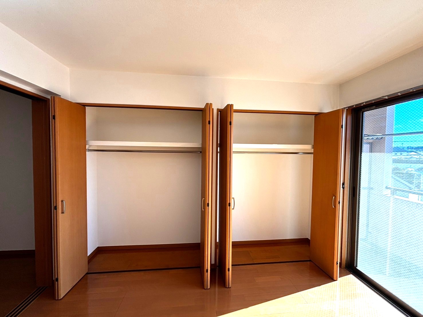 NAKASHINYA 1739077132983